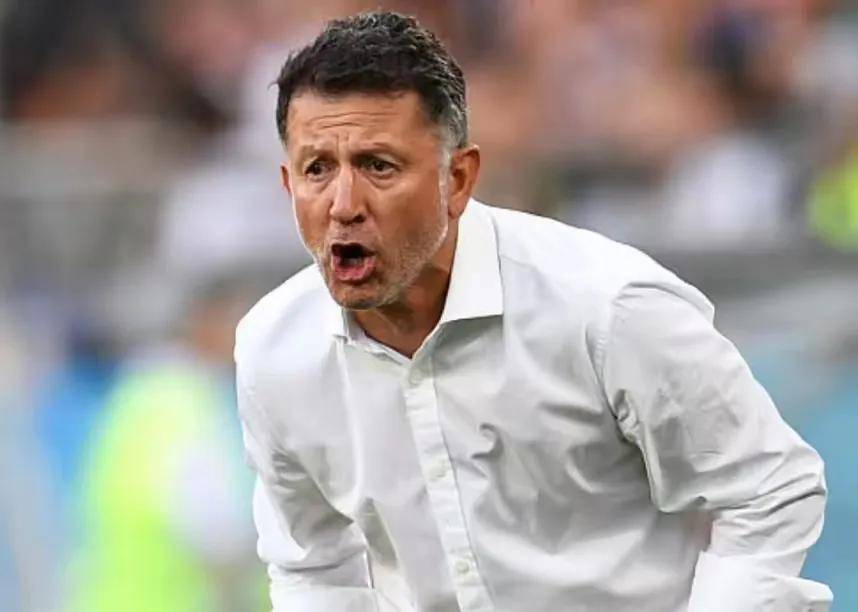 星空体育平台关于击剑赛场再起风云：辽东赤兔队险胜庐州火箭队，赛场气氛火爆快速转换撕裂防线的信息