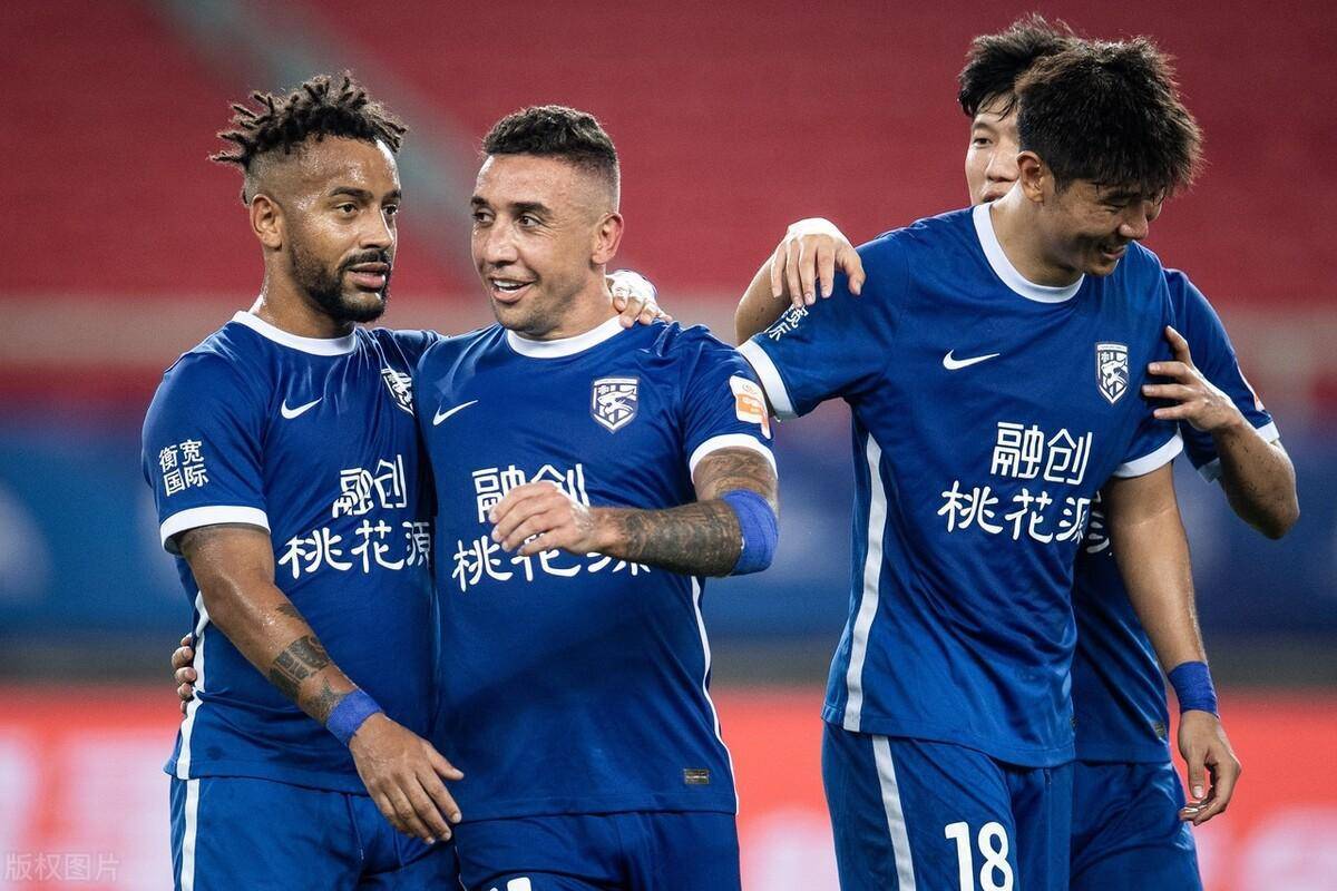 星空体育官网冲刺阶段武汉三镇造点机会——社区盾节点到来，媒体盛赞，年轻球员得到机会的简单介绍